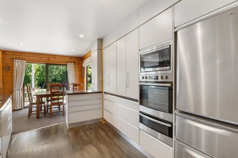 Photo of property in 90 Wirihana Road, Hawera, 4674