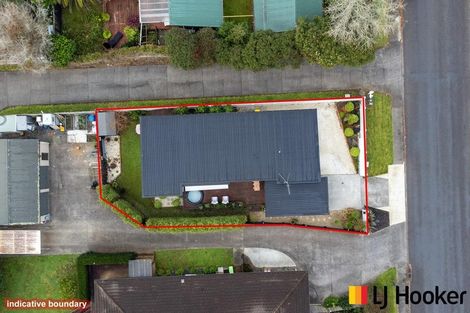 Photo of property in 16 Puriri Road, Pukekohe, 2120