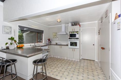 Photo of property in 6 Iwa Iti Street, Waitara, 4320