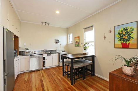 Photo of property in 503b Avenue Road West, Hastings, 4122