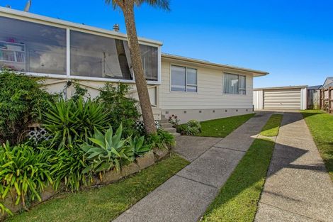 Photo of property in 9 Farnworth Crescent, Whakatane, 3120