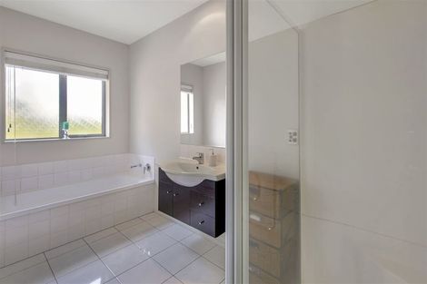 Photo of property in 22 Melville Crescent, Rolleston, 7614