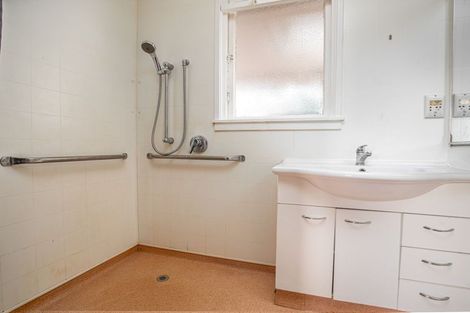 Photo of property in 24 Domain Road, Ettrick, Roxburgh, 9572