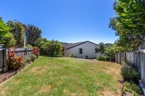 Photo of property in 11 Musket Lane, Whitby, Porirua, 5024