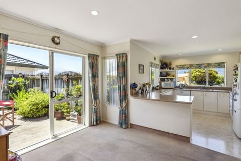 Photo of property in 4 Monterosso Place, Paraparaumu Beach, Paraparaumu, 5032