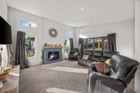 Photo of property in 7 Ellie Place, Lake Hawea, Wanaka, 9382
