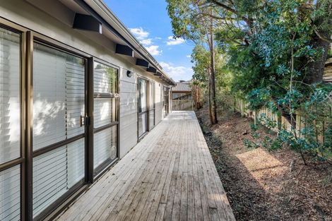 Photo of property in 52a D'oyly Drive, Stanmore Bay, Whangaparaoa, 0932