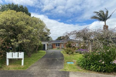 Photo of property in 1/15 Munstead Place, Hillcrest, Auckland, 0627