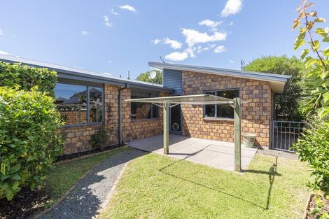 Photo of property in 1 San Clemento Way, Rototuna, Hamilton, 3210