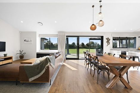 Photo of property in 21 Delta Way, Te Kowhai, Hamilton, 3288