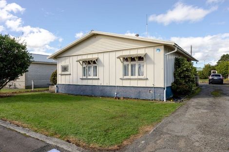 Photo of property in 24 Thyra Street, Dannevirke, 4930