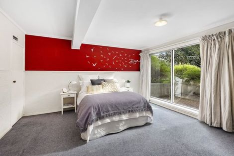 Photo of property in 140 Broderick Road, Johnsonville, Wellington, 6037