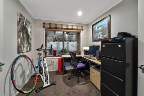 Photo of property in 28 Hawaiian Parade, Arkles Bay, Whangaparaoa, 0932