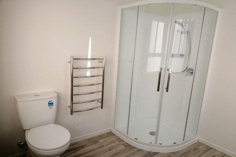 Photo of property in 106 Kingswood Road, Brookfield, Tauranga, 3110