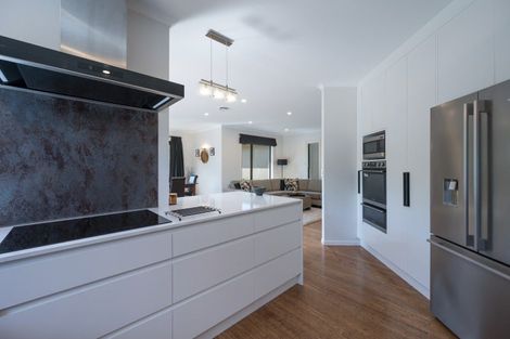 Photo of property in 10 Lucy Murcott Place, Stoke, Nelson, 7011