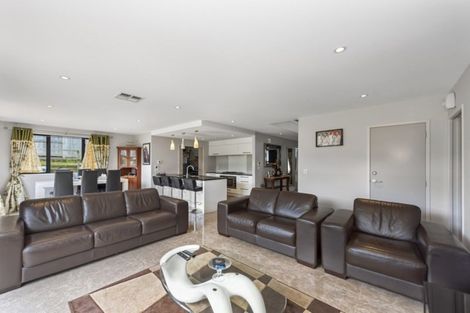 Photo of property in 35 Heathfield Avenue, Huntington, Hamilton, 3210