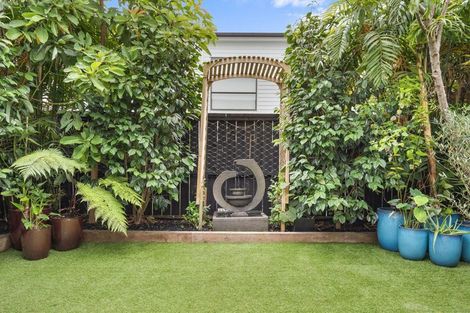 Photo of property in 21 Grey Warbler Road, Hobsonville, Auckland, 0616
