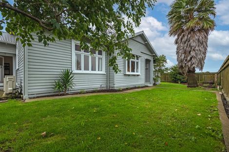 Photo of property in 6 Keith Street, Roslyn, Palmerston North, 4414