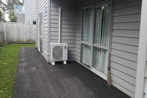 Photo of property in 17a Richard Avenue, Bucklands Beach, Auckland, 2014