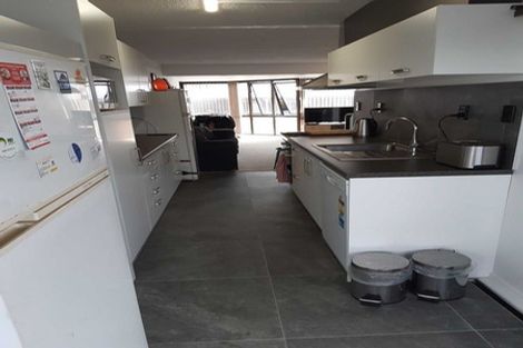 Photo of property in 40 Maunganui Road, Mount Maunganui, 3116