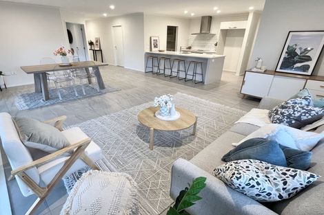 Photo of property in 8 Benmore Place, Poraiti, Napier, 4112