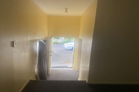 Photo of property in 4/8 Eulogy Place, Randwick Park, Auckland, 2105