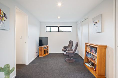 Photo of property in 3 Willowside Place, Amberley, 7410
