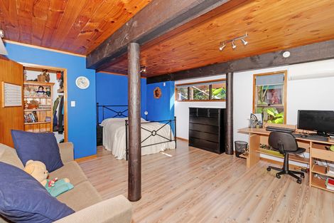 Photo of property in 76 Pleasant Road, Glen Eden, Auckland, 0602