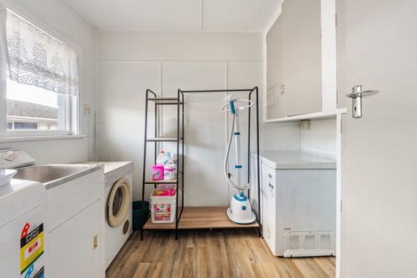 Photo of property in 205 Main North Road, Redwood, Christchurch, 8051