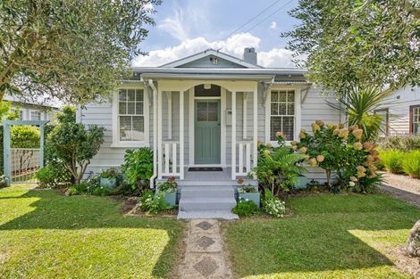 Photo of property in 19 Makomako Street, Frankton, Hamilton, 3204