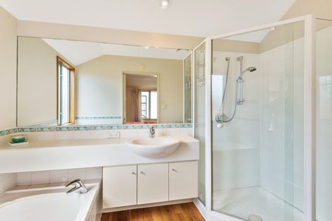 Photo of property in 156 Fitzgerald Avenue, Christchurch Central, Christchurch, 8011