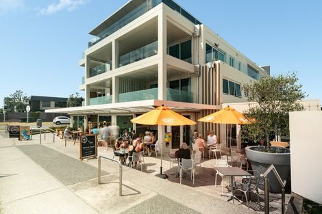 Photo of property in 154 Marine Parade, Mount Maunganui, 3116