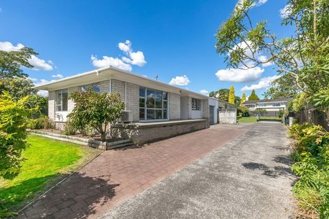 Photo of property in 8a Tanekaha Place, Pukete, Hamilton, 3200