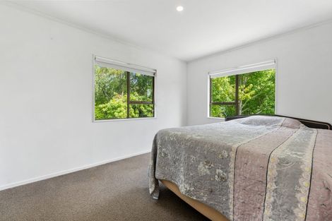 Photo of property in 43 Ohiwa Road, Papakura, 2582