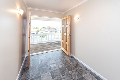 Photo of property in 72 Treadwell Street, Springvale, Whanganui, 4501