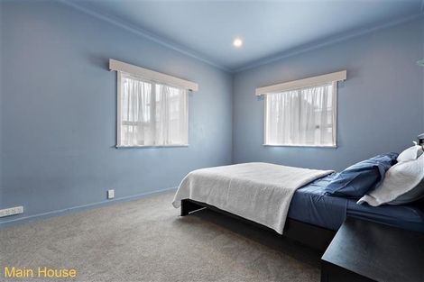 Photo of property in 39 Churchill Avenue, Manurewa, Auckland, 2102