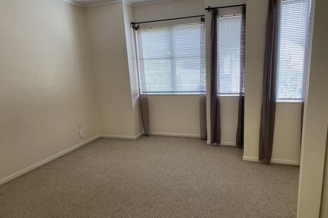 Photo of property in 17 Kona Crescent, Henderson, Auckland, 0610