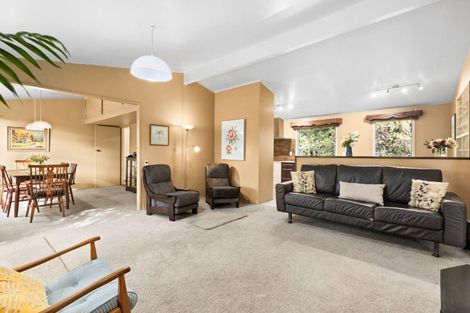 Photo of property in 12 Saint Hill Lane, Havelock North, 4130