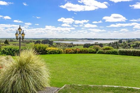 Photo of property in 76 Hillside Heights Road, Huntly, 3771
