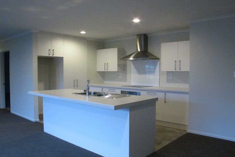 Photo of property in 18 Fernham Way, Rolleston, 7615