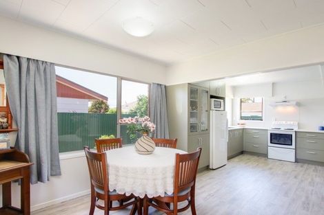Photo of property in 1/444 Gloucester Street, Taradale, Napier, 4112