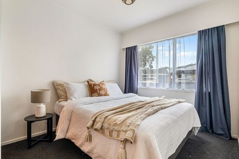 Photo of property in 1/71 Florence Avenue, Orewa, 0931