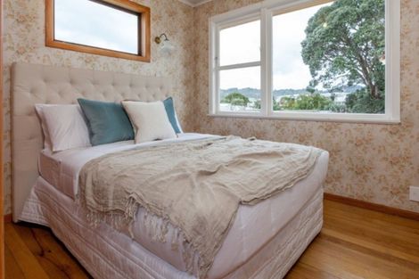 Photo of property in 126 Seaview Road, Whangamata, 3620