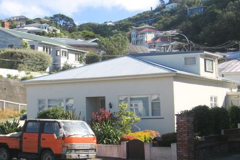 Photo of property in 230 Ohiro Road, Brooklyn, Wellington, 6021