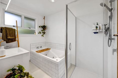 Photo of property in 376 Manaia Road, Manaia, Hawera, 4678