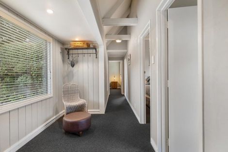 Photo of property in 45 Cedar Drive, Kelvin Heights, Queenstown, 9300