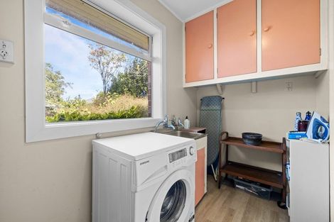Photo of property in 87 Aorangi Road, Bryndwr, Christchurch, 8053