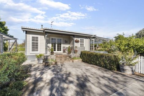 Photo of property in 1 Puriri Road, Pukekohe, 2120