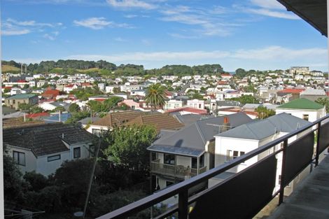 Photo of property in 4u8 Kenwyn Terrace, Newtown, Wellington, 6021