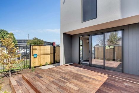 Photo of property in 317 Wilsons Road, Waltham, Christchurch, 8023